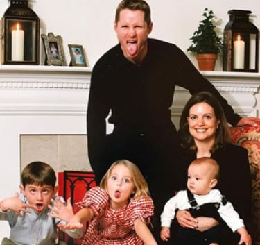 Childhood picture of Nick Kerr with his parents Steve Kerr and Margot Kerr and siblings.